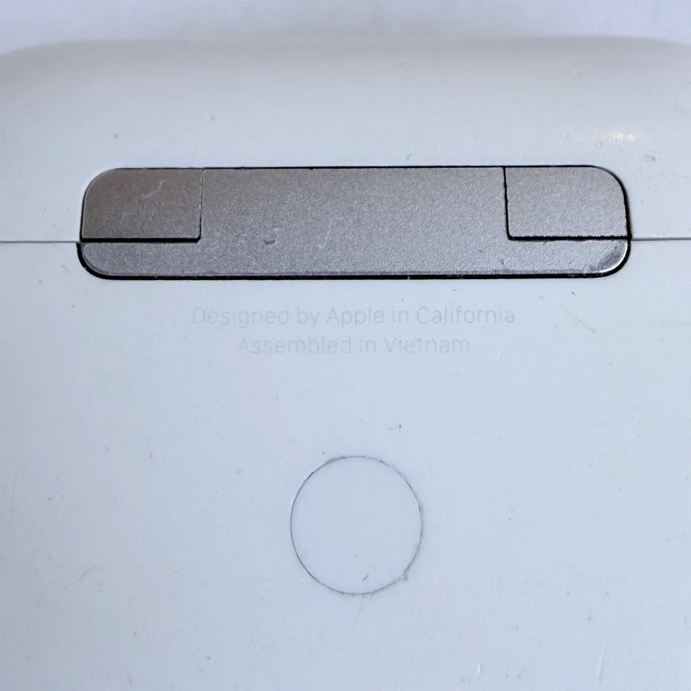 Apple AirPods Pro (1st Gen) with MagSafe Charging Case - White - A2190 A2084
